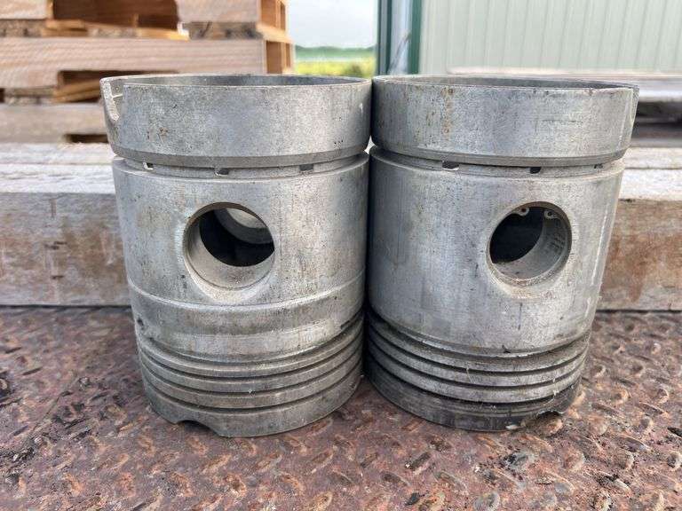 (2) John Deere Model 70 Pistons image