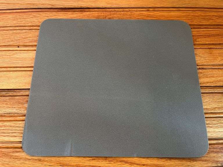 (5) John Deere Sign, Thermometer, License Plate, Mouse Pad