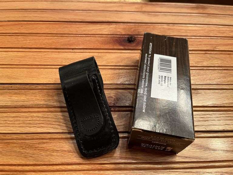 John Deere Buck Knife