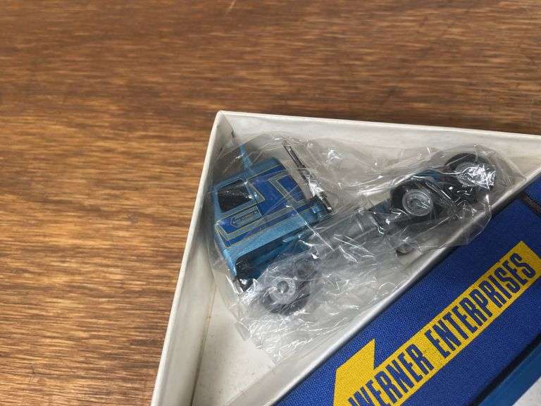 (3) 1/64 Semis Winross