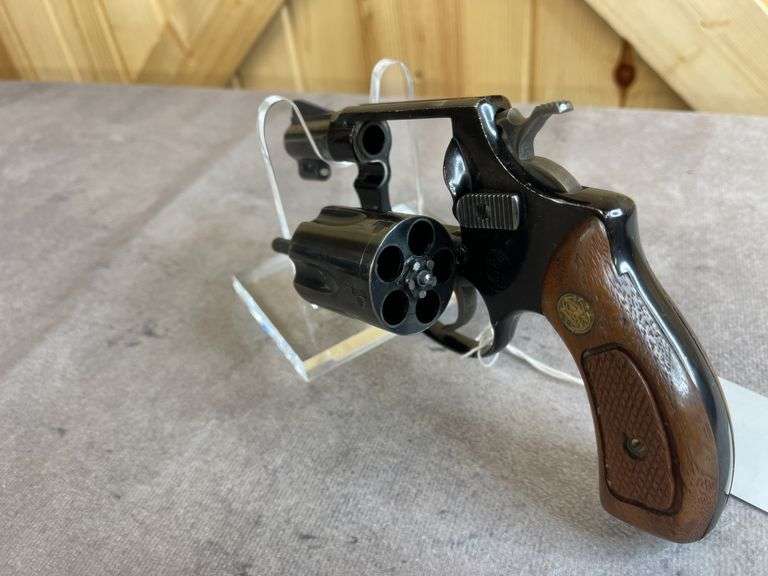 S&W Model 37 Airweight .38 Special DA Revolver