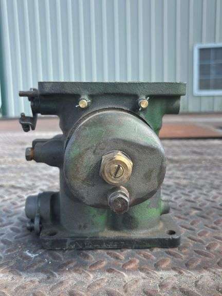 Marvel Schebler 81 Carburetor image