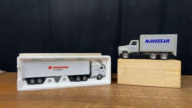 (2) Navistar Trucks NIB image