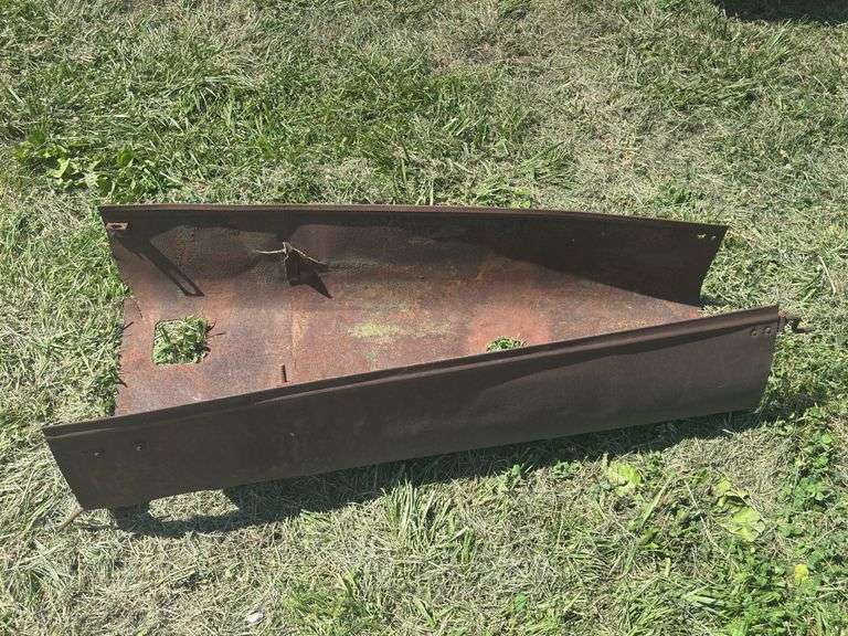 John Deere Unstyled Model G Hood