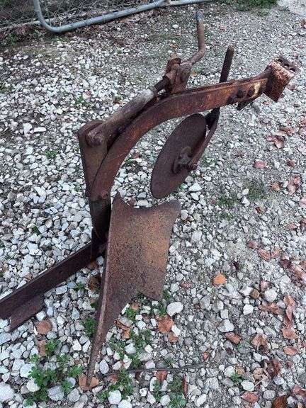 One-Bottom Brinly Plow