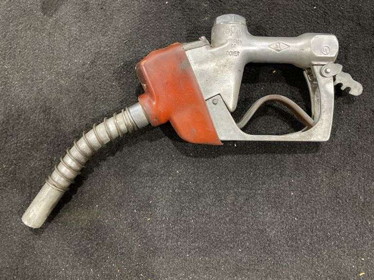 Newer Style Aluminum Fuel Nozzles