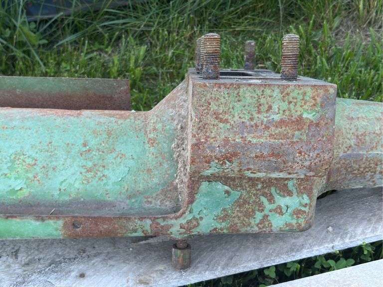 John Deere Model G Front Pedestal