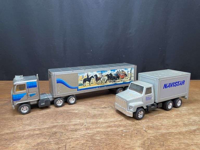 (2) Smokey & The Bandit Semi + Navistar Truck Ertl image