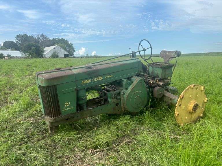John Deere Model 70 Diesel image