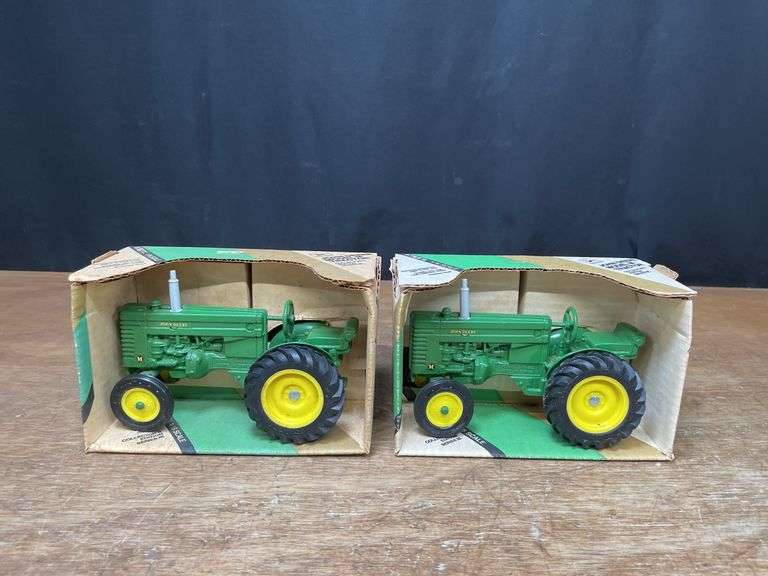 (2) 1/16 John Deere M Collector NIB Ertl image