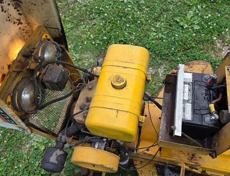 International Harvester 100