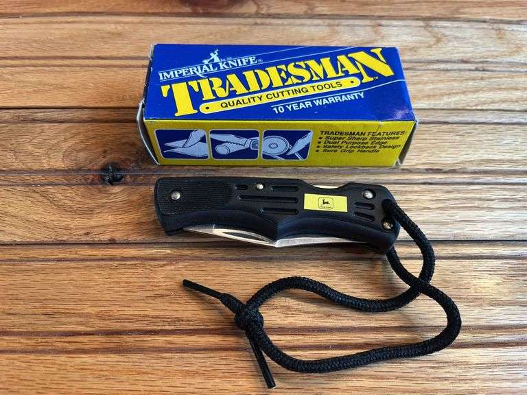 John Deere Tradesman Knife image