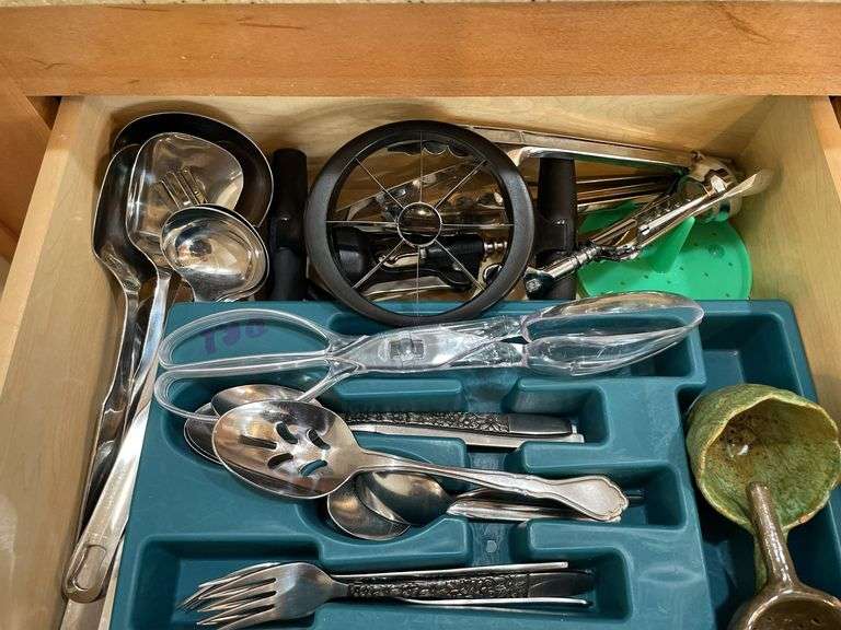 Assorted Utensils