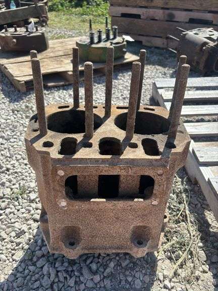 John Deere Model A Block