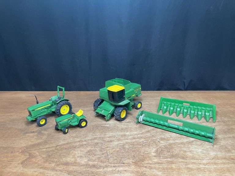 (3) John Deere 950, L&G, Combine