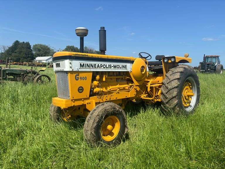 Minneapolis moline G900 LP Wheatland image