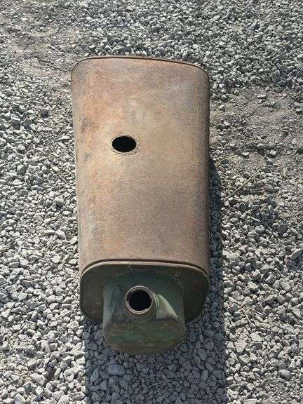 John Deere Unstyled Fuel Tank image