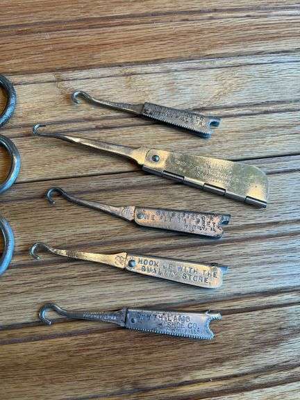 (14) Shoe Button Hooks