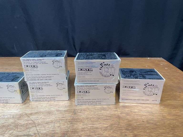 (8) 1/43 + 1/64 NFTS NIB Ertl