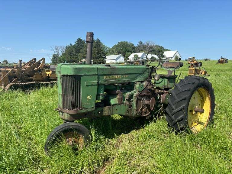 John Deere 70 Diesel image