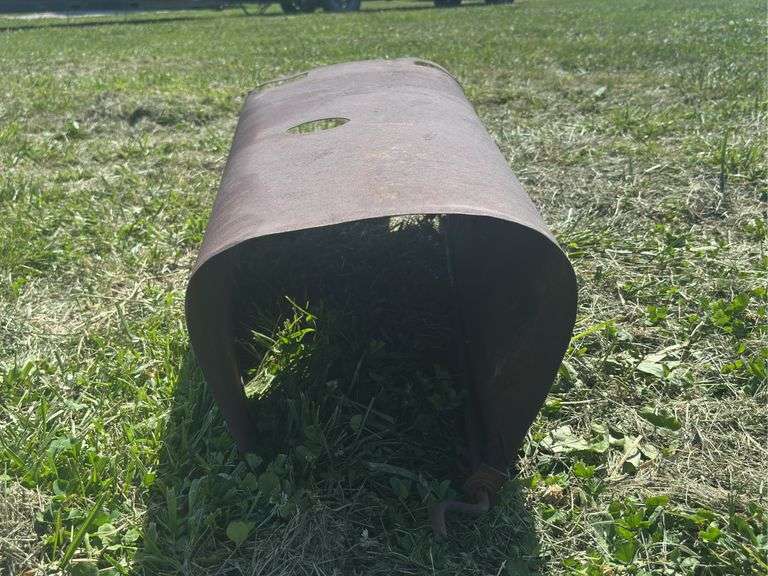John Deere Unstyled Model G Hood