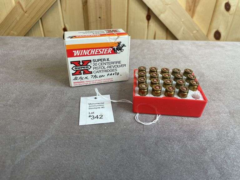 2 Boxes Winchester & Hornady 200 Gr. 10mm Auto