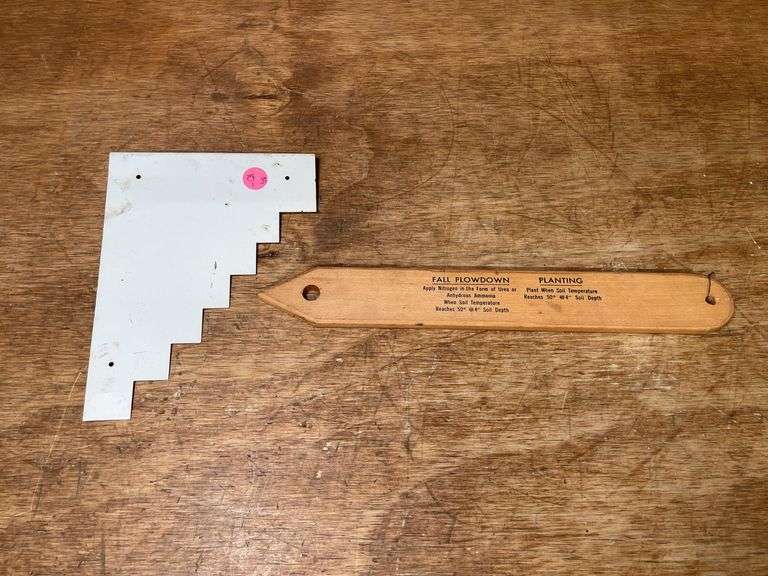 (2) Bolt Gauge + Thermometer
