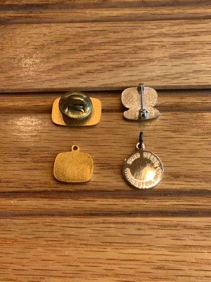 (4) John Deere Pins + Charms