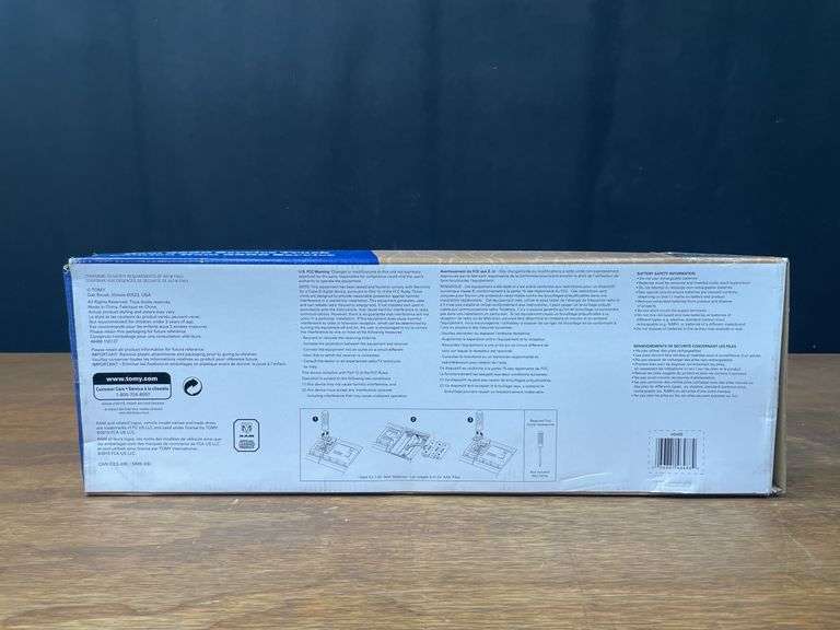 Ram 3500 Service Truck Big Farm NIB Ertl