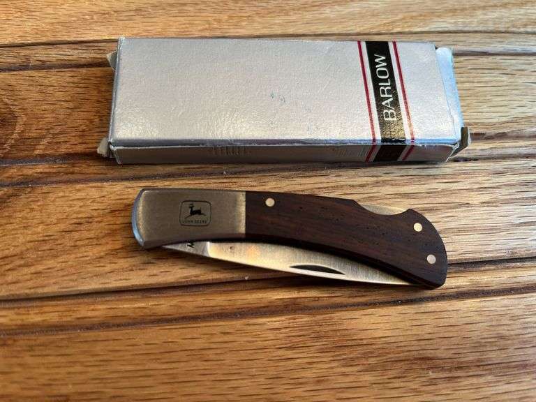 John Deere Pocket Knife image