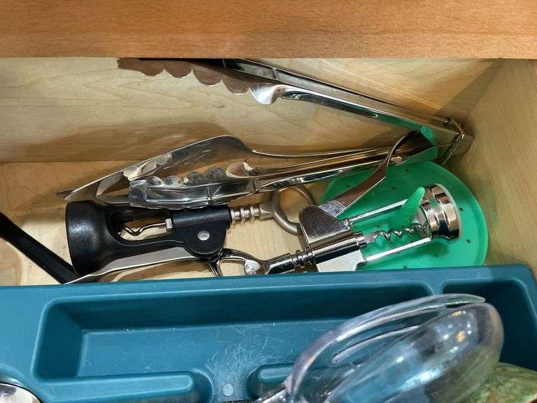 Assorted Utensils