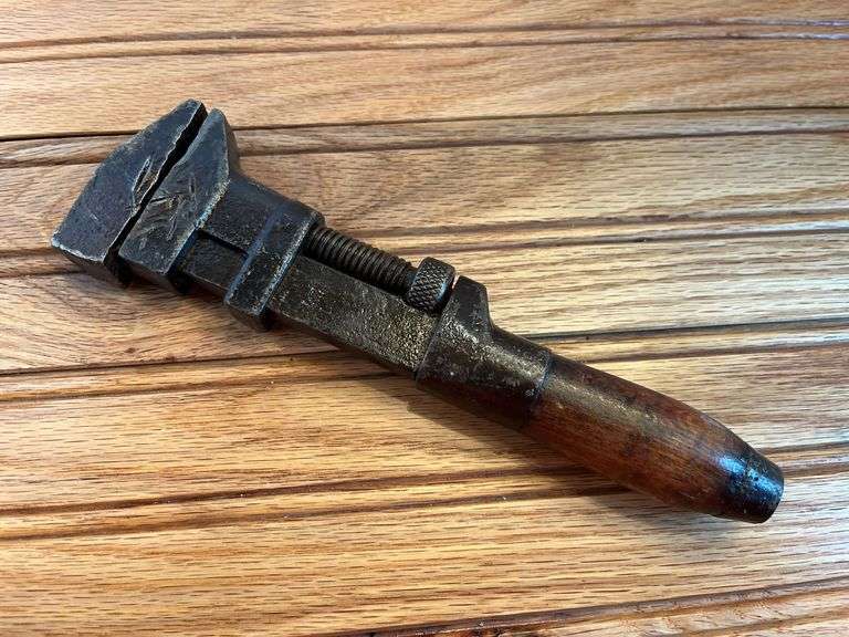 Deere & Co. Monkey Wrench