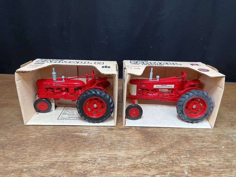 (2) 1/16 Farmall H + 350 NIB Ertl image