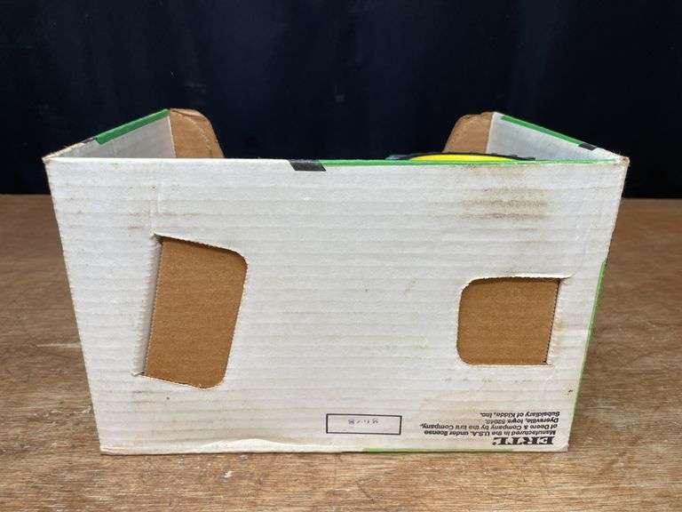 1/16 John Deere 4450 NIB Ertl
