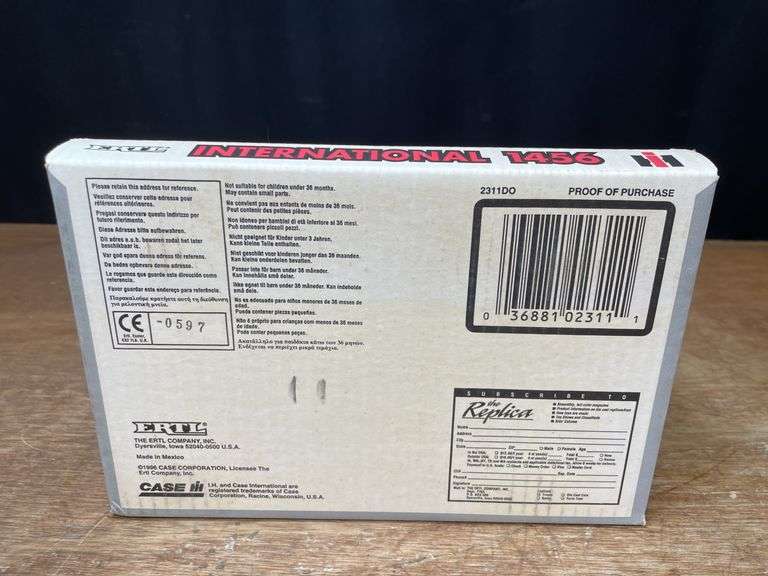 1/16 IH 1456 NIB Ertl