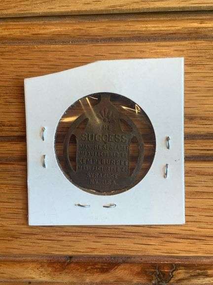 Kemp & Burpee Success Manure Spreader Charm