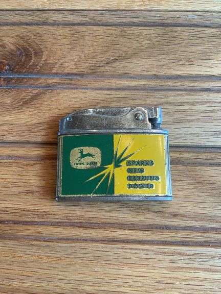 John Deere Lighter