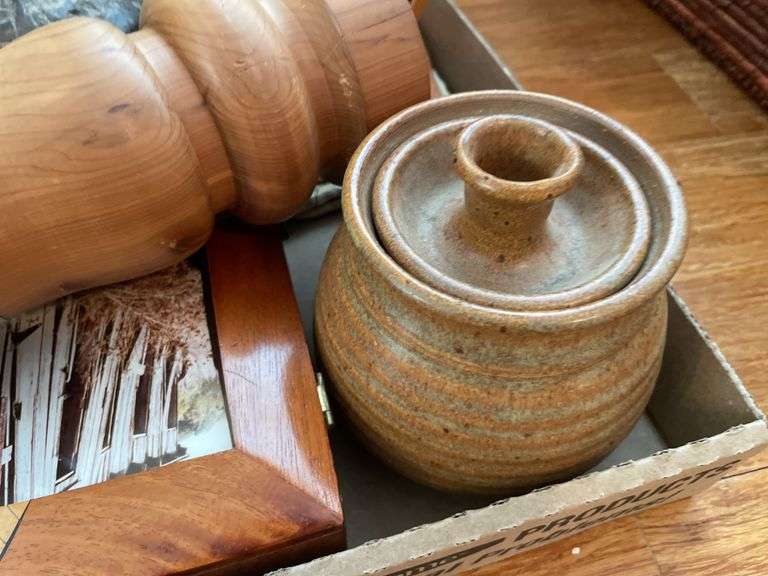 Travel Artifacts/Decor