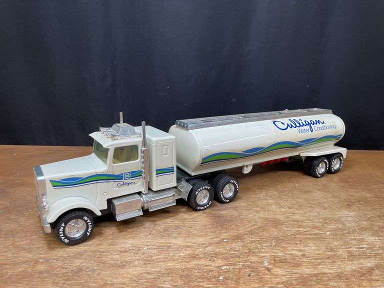 Culligan Tanker Semi NyLint image