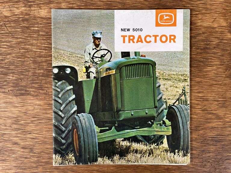 John Deere 5010 Sales Literature image
