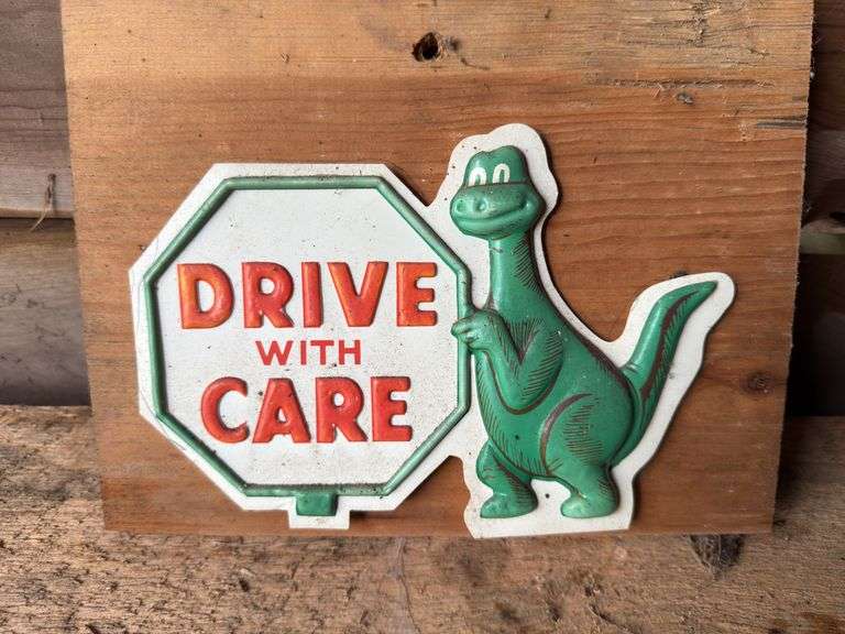 Sinclair Dinosaur image