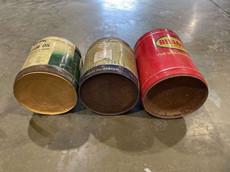 (3) Oil Cans