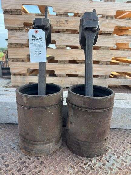 (2) John Deere Model G Pistons and Rods image
