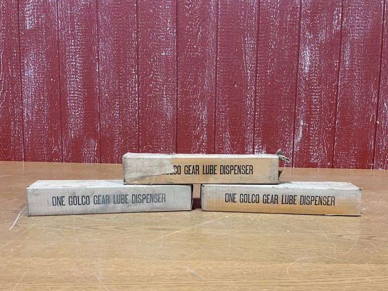 NOS Golco Gear Lube Dispensers image