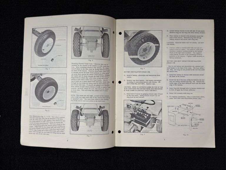 Minneapolis-Moline S-424 108/110 Tractor Operator's Manual