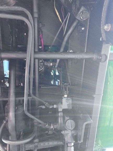 John Deere 300