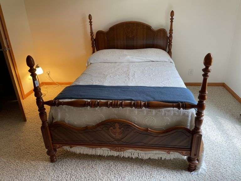 Vintage Full Bed