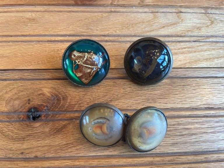(4) Bridle Buttons