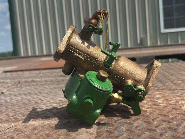 Marvel Schebler DLTX 9 Carburetor image
