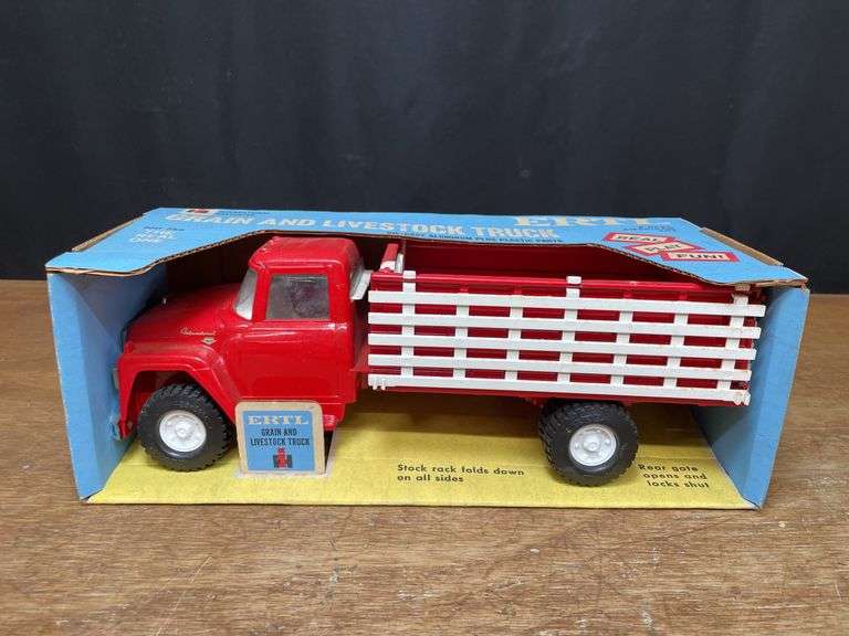 1/16 IH Loadstar Grain + Livestock Truck NIB Ertl image